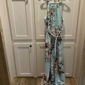 Floral Sleeveless Maxi Dress